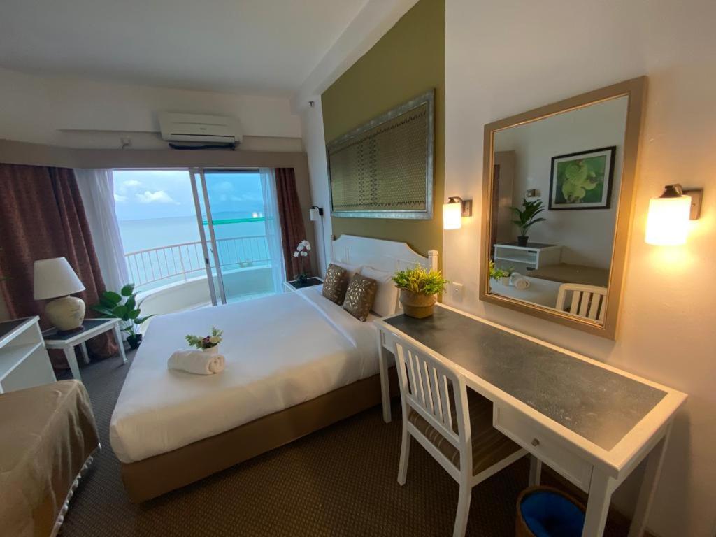 Seaview Deluxe@Rainbow Paradise Tg Bungah 4-6Pax Ξενοδοχείο Tanjung Bungah  Εξωτερικό φωτογραφία